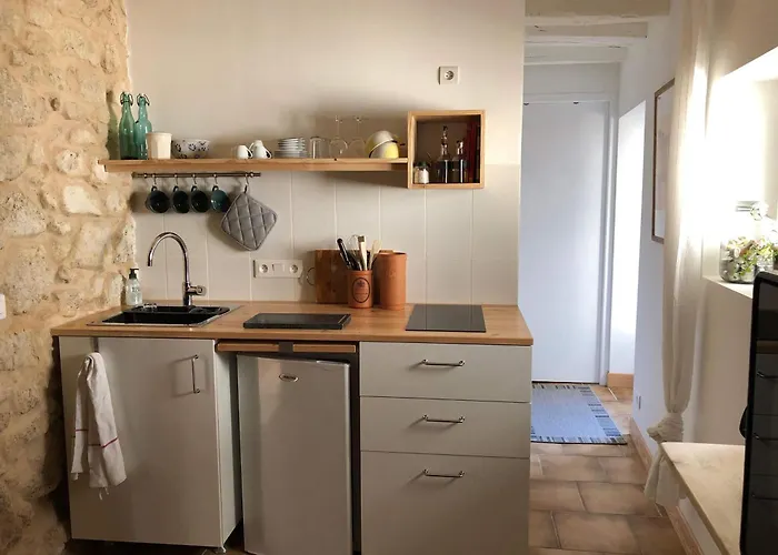 Blanquet De Bernede Lejlighed Lauraet